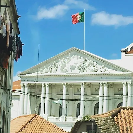 Grand Parliament Duplex By Homing Apartment *