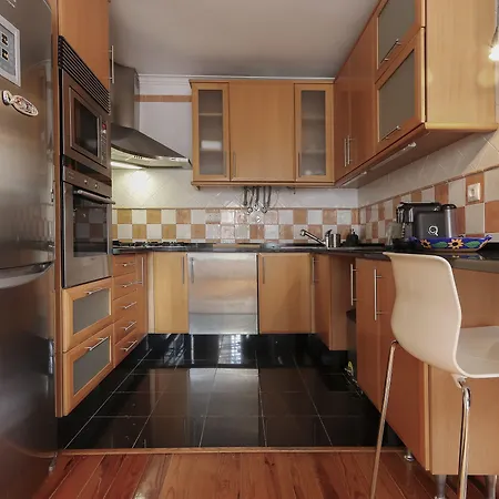 Grand Parliament Duplex By Homing *